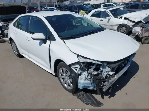 JTDB4MEE9RJ016648 2024 TOYOTA COROLLA - Image 1