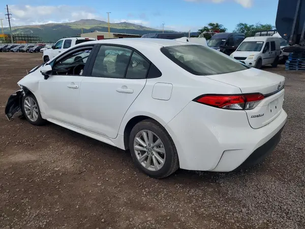 JTDB4MEE9S3030575 2025 TOYOTA COROLLA - Image 2