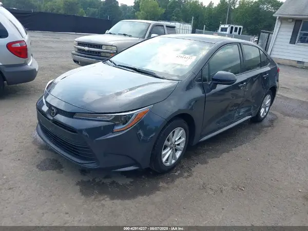 JTDB4MEEXP3002047 2023 TOYOTA COROLLA - Image 2