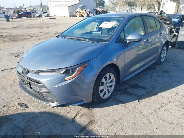 JTDB4MEEXPJ007776 2023 TOYOTA COROLLA - Image 2