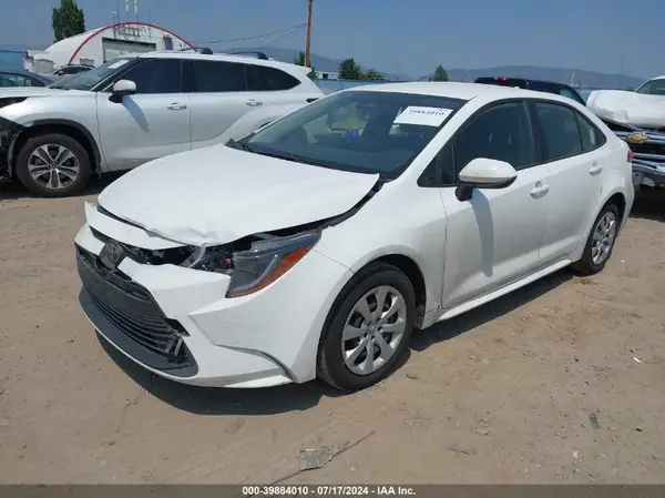JTDB4MEEXR3022057 2024 TOYOTA COROLLA - Image 2