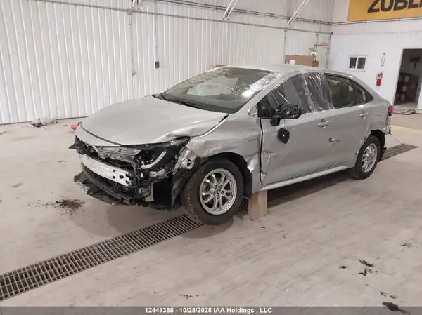 JTDBAMDE5MJ017461 2021 TOYOTA COROLLA - Image 2