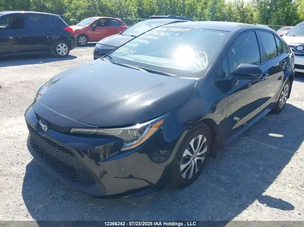 JTDBAMDE5NJ049926 2022 TOYOTA COROLLA - Image 2