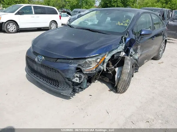 JTDBBMBE8NJ038757 2022 TOYOTA COROLLA - Image 2