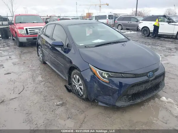 JTDBBMBE8NJ038838 2022 TOYOTA COROLLA - Image 1