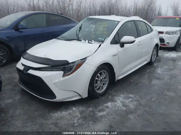 JTDBBRBE9LJ025798 2020 TOYOTA COROLLA - Image 2