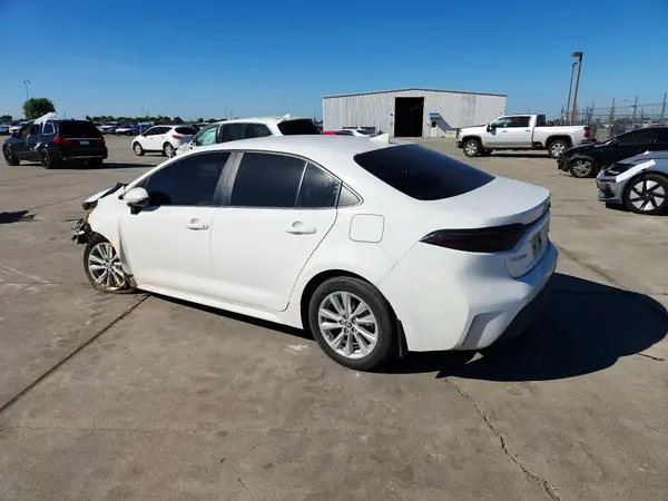 JTDBCMFE0P3002883 2023 TOYOTA COROLLA - Image 2