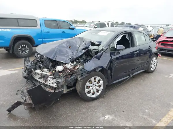 JTDBCMFE0PJ015094 2023 TOYOTA COROLLA - Image 2