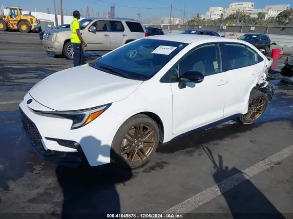 JTDBCMFE0R3038818 2024 TOYOTA COROLLA - Image 2
