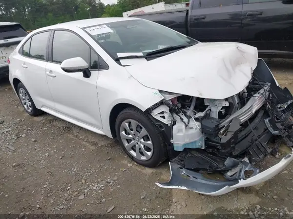 JTDBCMFE0R3042867 2024 TOYOTA COROLLA - Image 1