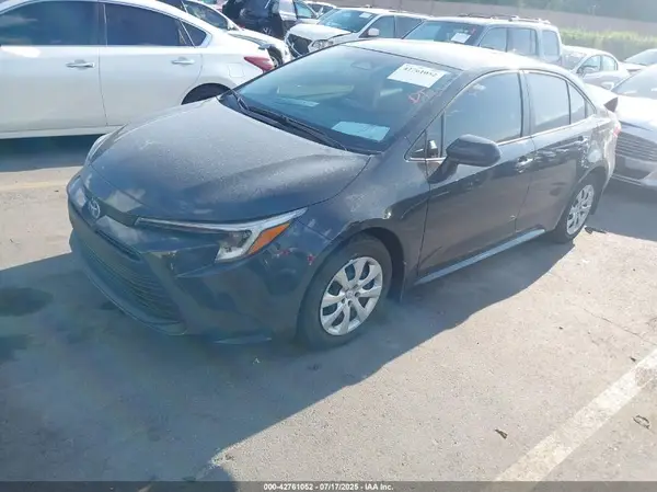 JTDBCMFE0R3047972 2024 TOYOTA COROLLA - Image 2