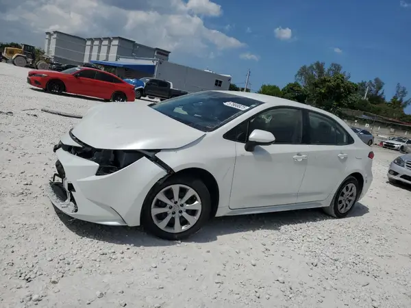 JTDBCMFE0RJ028589 2024 TOYOTA COROLLA - Image 1