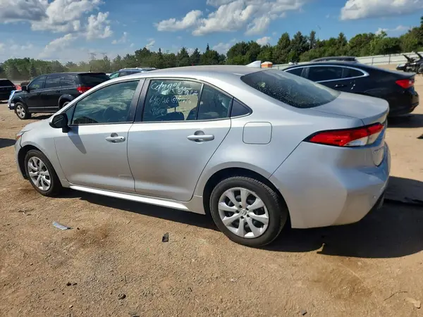 JTDBCMFE0RJ033453 2024 TOYOTA COROLLA - Image 2