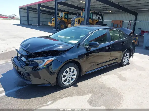 JTDBCMFE0S3070111 2025 TOYOTA COROLLA - Image 2