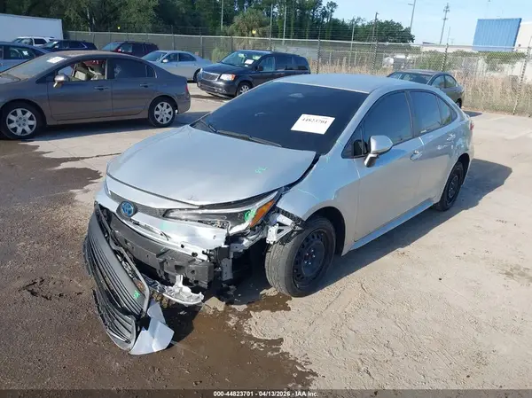 JTDBCMFE0S3075115 2025 TOYOTA COROLLA - Image 2
