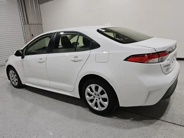 JTDBCMFE0S3083733 2025 TOYOTA COROLLA - Image 2