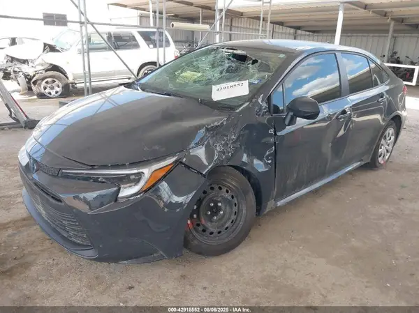 JTDBCMFE0S3088768 2025 TOYOTA COROLLA - Image 2