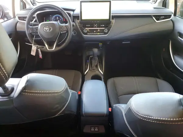 JTDBCMFE0S3092657 2025 TOYOTA COROLLA - Image 8