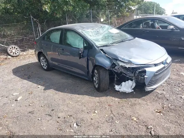 JTDBCMFE0S3094117 2025 TOYOTA COROLLA - Image 1