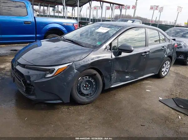 JTDBCMFE0S3103303 2025 TOYOTA COROLLA - Image 2