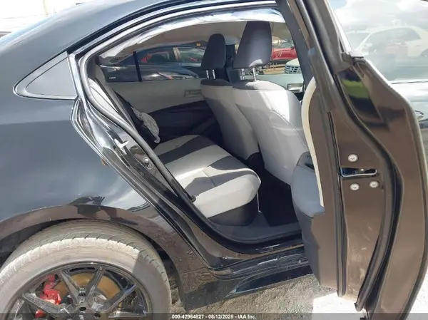 JTDBCMFE0SJ044121 2025 TOYOTA COROLLA - Image 8