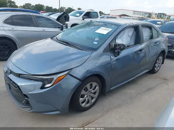 JTDBCMFE0SJ044295 2025 TOYOTA COROLLA - Image 2