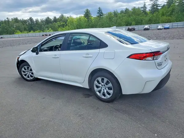 JTDBCMFE0T3111791 2026 TOYOTA COROLLA - Image 2