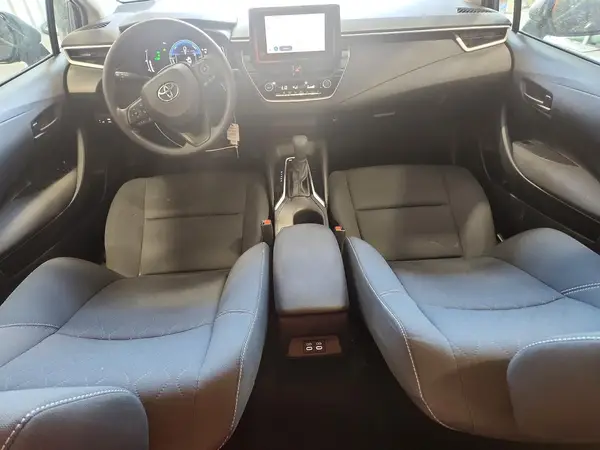 JTDBCMFE0T3118000 2026 TOYOTA COROLLA - Image 8