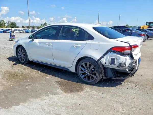 JTDBCMFE0T3127585 2026 TOYOTA COROLLA - Image 2