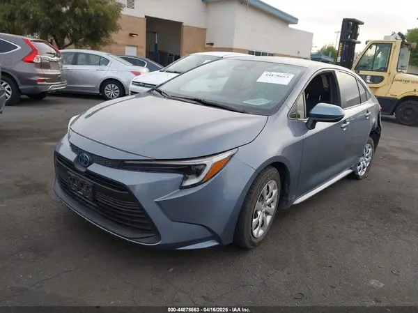 JTDBCMFE1P3016548 2023 TOYOTA COROLLA - Image 2
