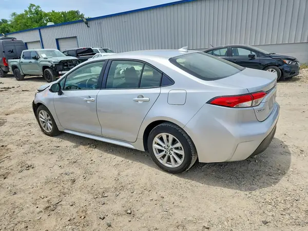JTDBCMFE1R3036074 2024 TOYOTA COROLLA - Image 2