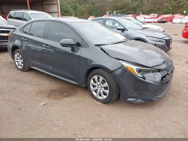JTDBCMFE1R3041131 2024 TOYOTA COROLLA - Image 1