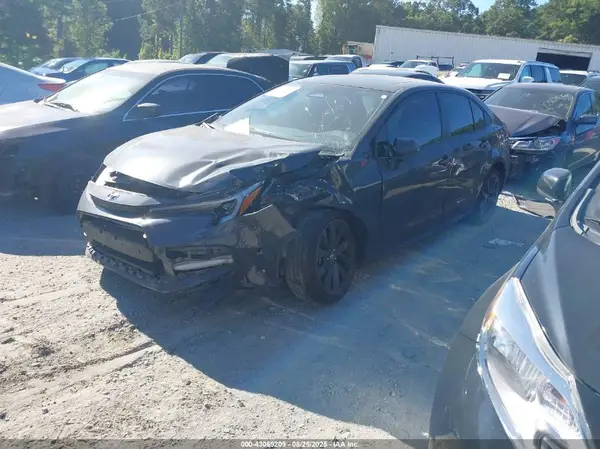 JTDBCMFE1R3043509 2024 TOYOTA COROLLA - Image 2