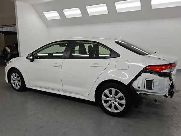 JTDBCMFE1R3052548 2024 TOYOTA COROLLA - Image 2