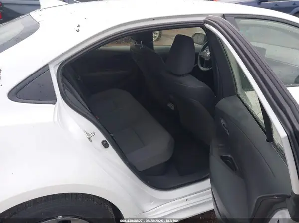 JTDBCMFE1R3056812 2024 TOYOTA COROLLA - Image 8