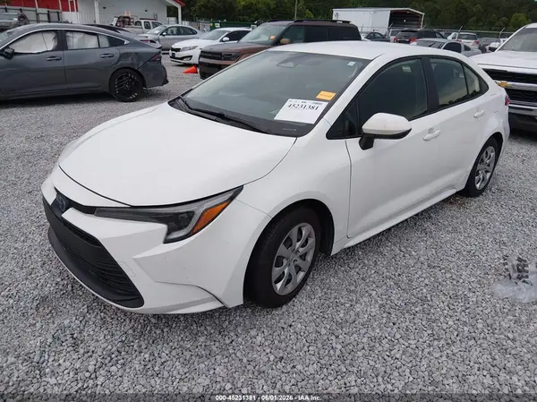 JTDBCMFE1R3057300 2024 TOYOTA COROLLA - Image 2