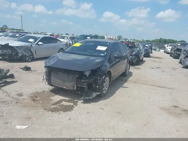 JTDBCMFE1R3063288 2024 TOYOTA COROLLA - Image 2