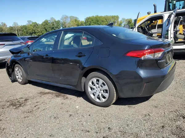 JTDBCMFE1R3065283 2024 TOYOTA COROLLA - Image 2