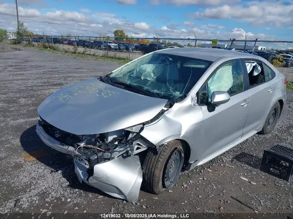JTDBCMFE1R3066188 2024 TOYOTA COROLLA - Image 2