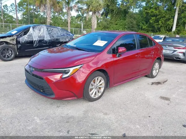 JTDBCMFE1S3079464 2025 TOYOTA COROLLA - Image 2