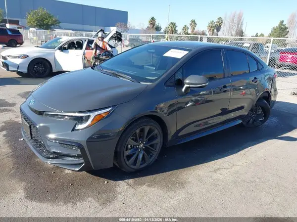 JTDBCMFE1S3082266 2025 TOYOTA COROLLA - Image 2