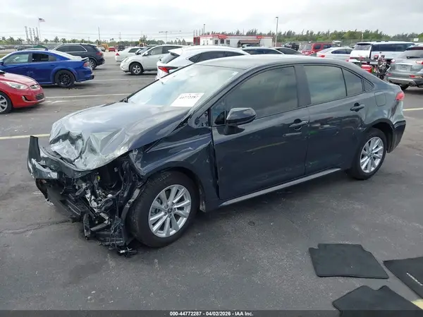 JTDBCMFE1S3083837 2025 TOYOTA COROLLA - Image 2