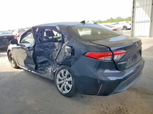 JTDBCMFE1S3105528 2025 TOYOTA COROLLA - Image 2