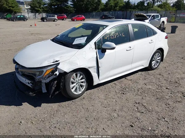 JTDBCMFE1SJ043477 2025 TOYOTA COROLLA - Image 2
