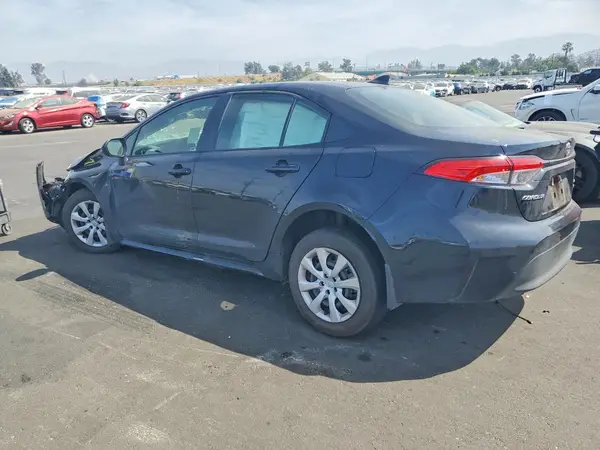 JTDBCMFE1T3129815 2026 TOYOTA COROLLA - Image 2