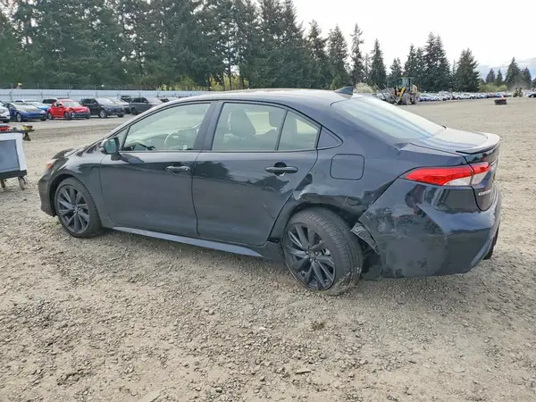 JTDBCMFE1T3137204 2026 TOYOTA COROLLA - Image 2