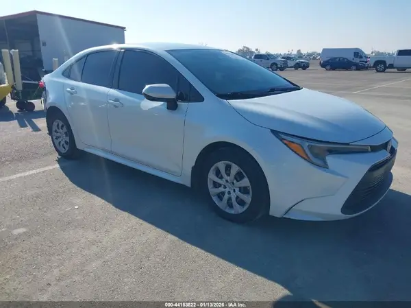 JTDBCMFE2PJ004940 2023 TOYOTA COROLLA - Image 1
