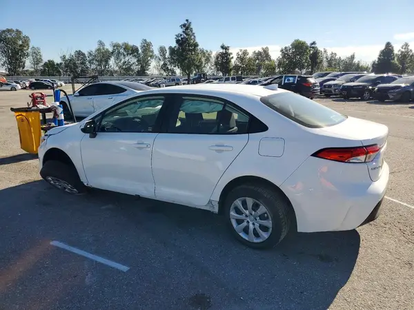 JTDBCMFE2R3030963 2024 TOYOTA COROLLA - Image 2