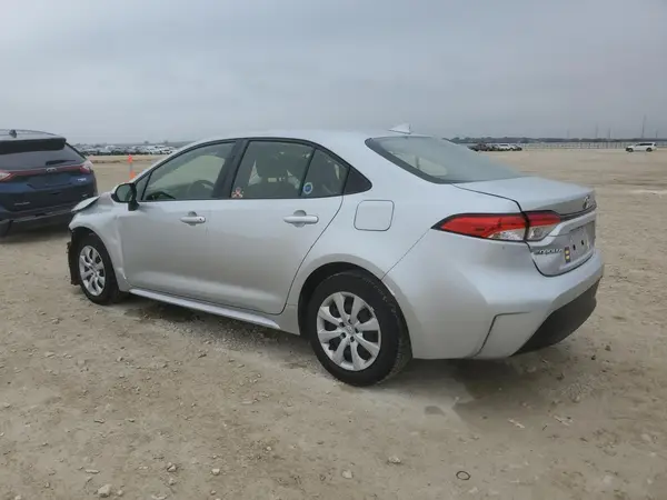 JTDBCMFE2R3043759 2024 TOYOTA COROLLA - Image 2