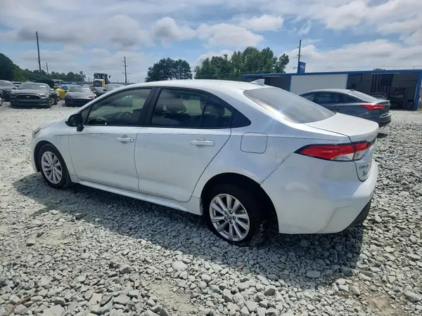 JTDBCMFE2R3049478 2024 TOYOTA COROLLA - Image 2